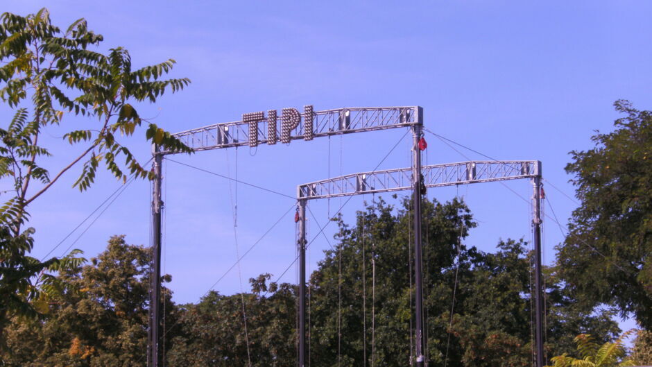 Das TIPI AM KANZLERAMT Berlin wird "verrückt"