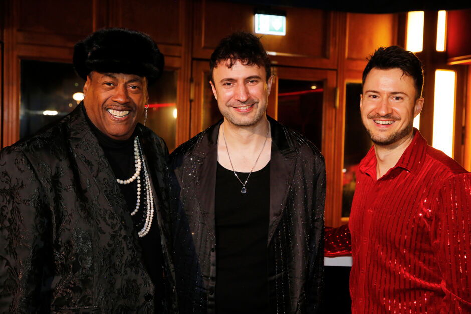 Premierenfeier: Keith Tynes, Dominik Wagner, Florian Wagner, v.l.