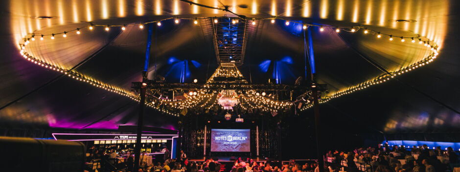NOTES OF BERLIN Live im TIPI AM KANZLERAMT